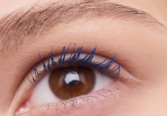 blue mascara